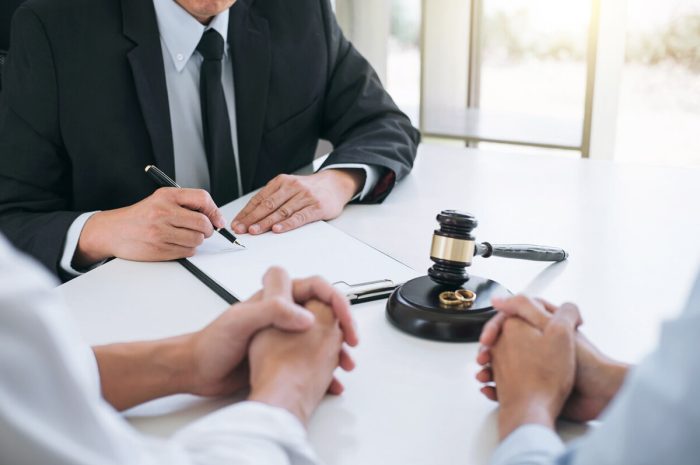 Learn What A Professional Has To Say On The Divorce Lawyer